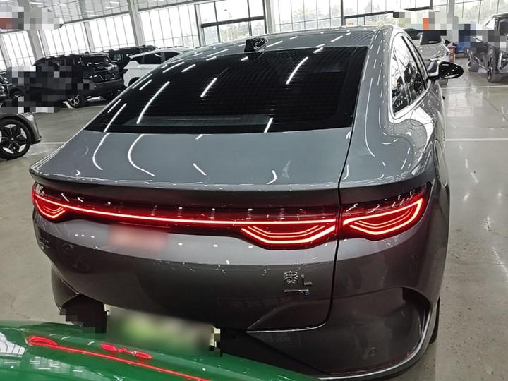 Qin L 2025 EV 545KM photo 5