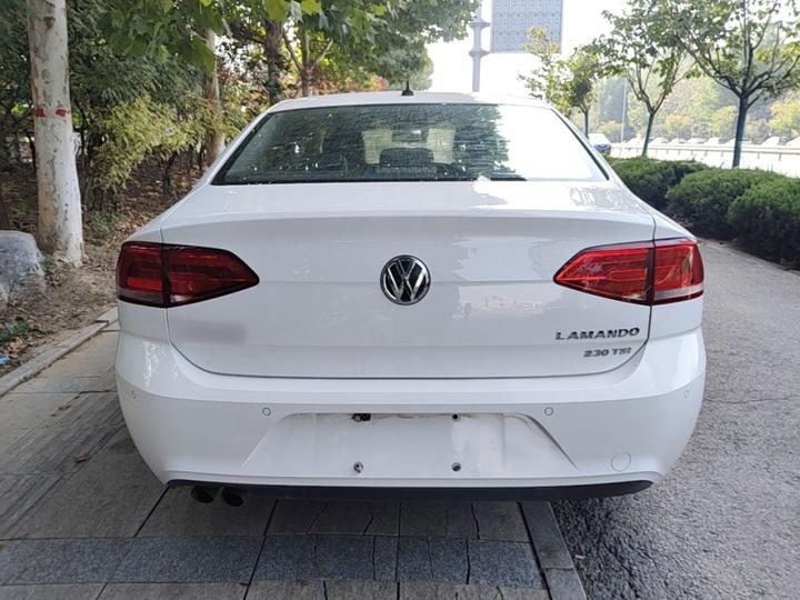 Lamando 2017 230TSI DSG photo 5