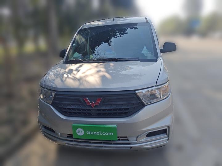 Wuling Hongguang V 2022 1.5L LAR photo 2