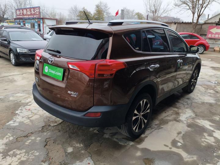 RAV4 2013 2.5L AT AWD Luxury photo 4