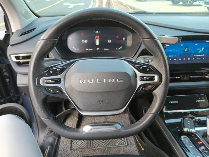 Wuling 2020 1.5T CVT Flagship photo 6