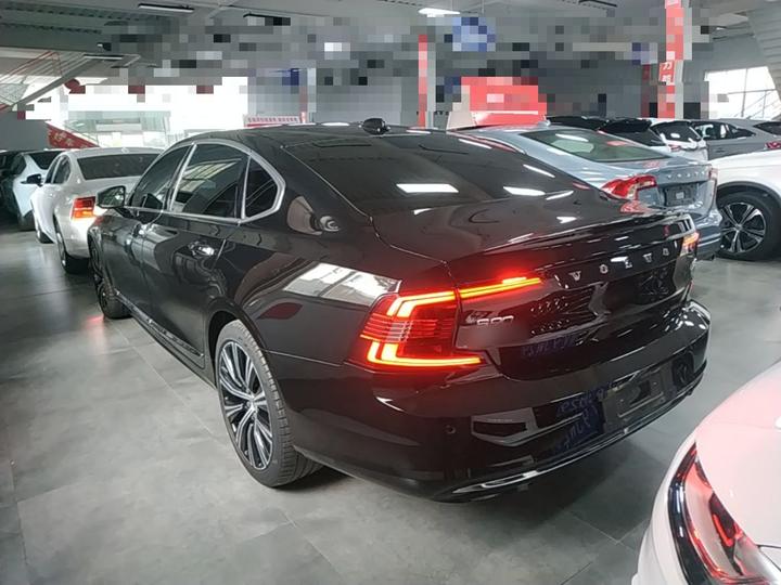 S90 2023 B5 Luxury photo 4