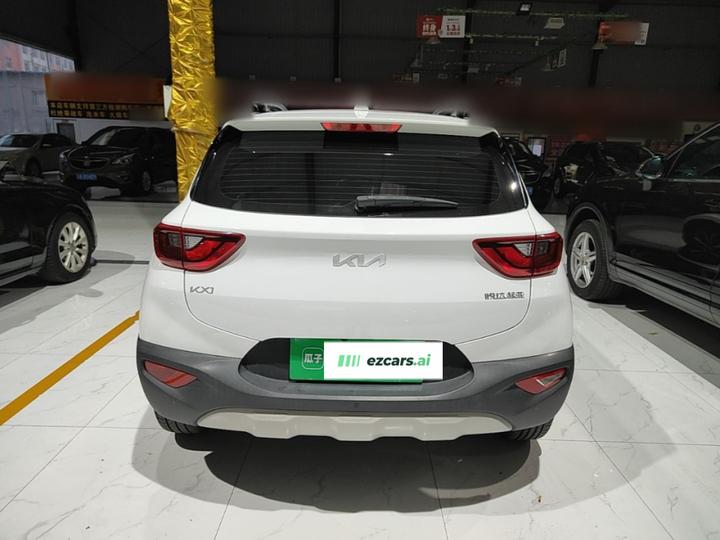 Stonic 2021 1.4L CVT photo 5