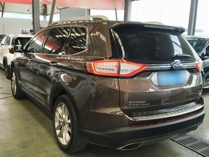Edge 2016 EcoBoost 245 AWD 7-Seater photo 4