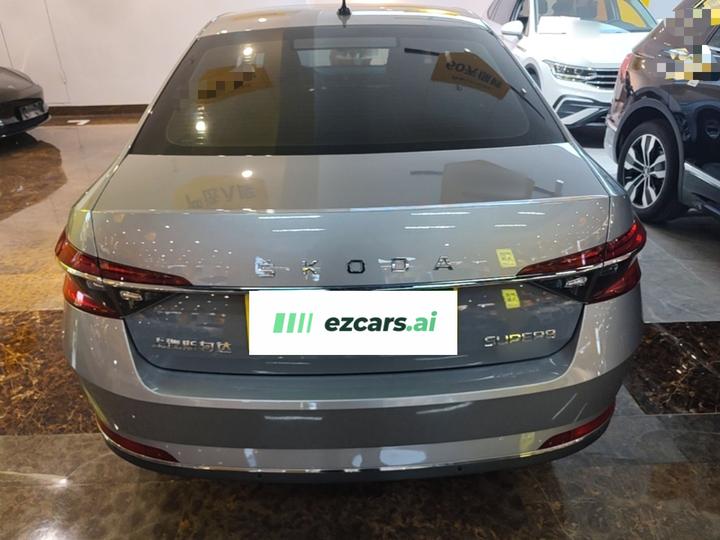 Superb 2024 TSI330 DSG photo 5