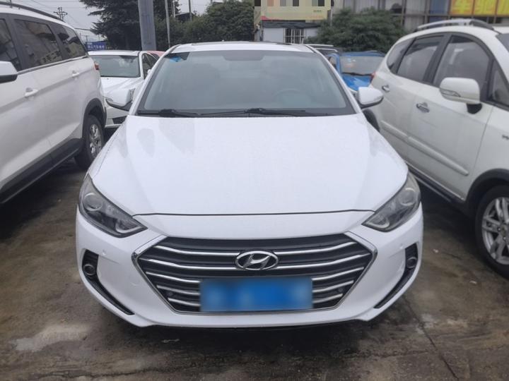 Elantra 2016 1.6L AT Smart Luxury photo 2