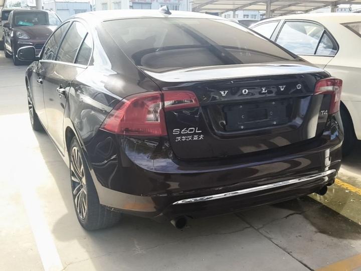S60 2018 S60L T4 Progressive photo 4