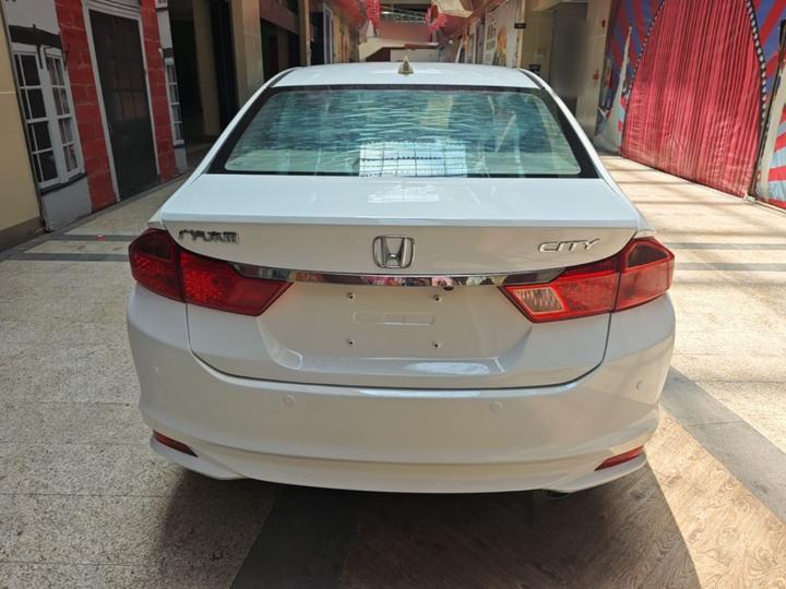 2015 1.5L CVT Comfort photo 3