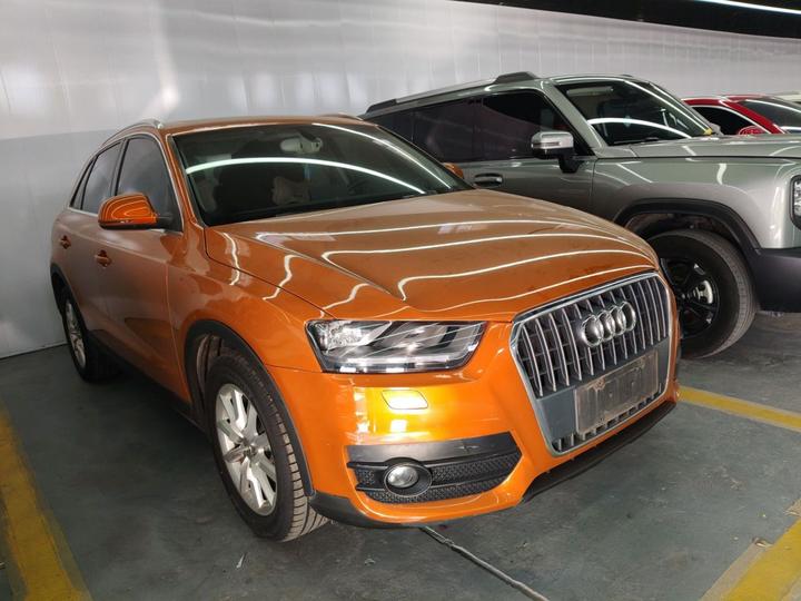 Q3 2015 30 TFSI Progressive photo 3
