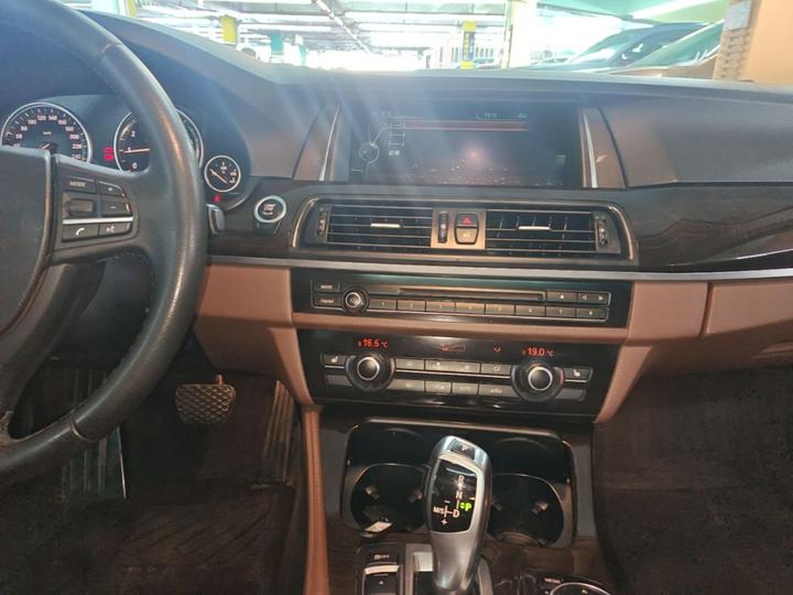 5 Series 2014 530Li Leading photo 5