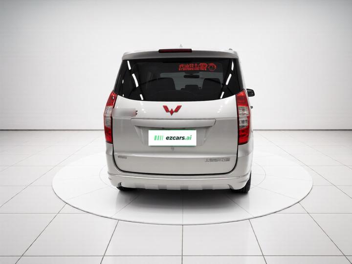 Wuling Hongguang 2014 1.5L S Standard photo 5