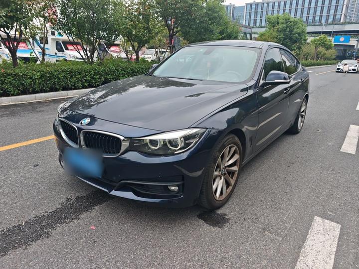3 SeriesGT 2019 320i Fashion