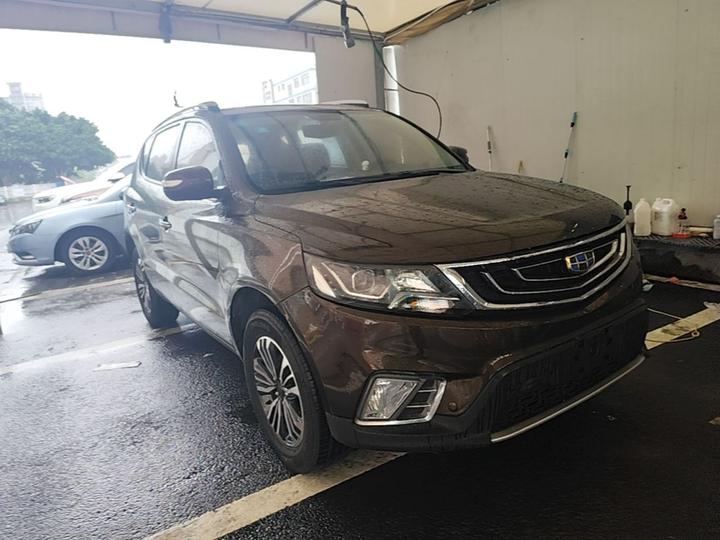Vision X6 2016 1.8L MT Luxury photo 3