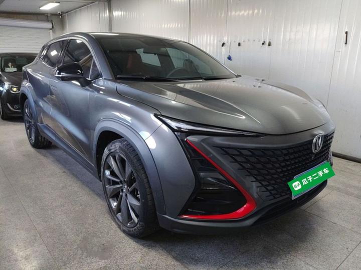 UNI-T 2020 1.5T Premium photo 3