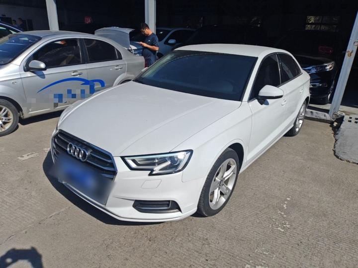 A3 2019 Limousine 35 TFSI Progressive China V