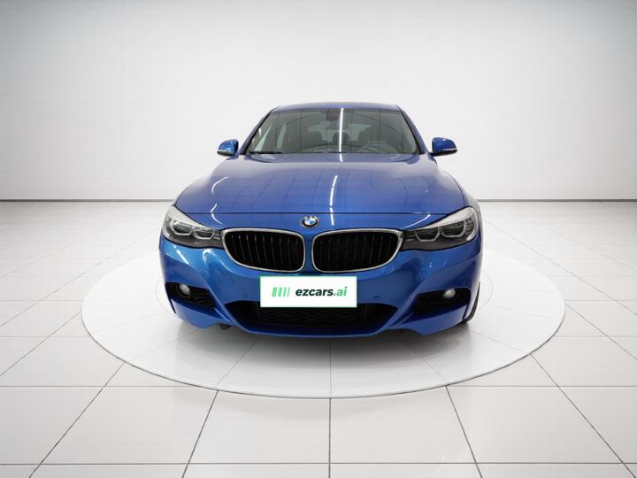 3 SeriesGT 2019 320i M Sport Package photo 2