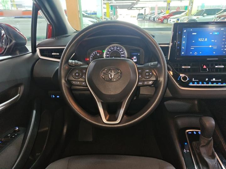 Levin 2021 185T CVT Luxury photo 3