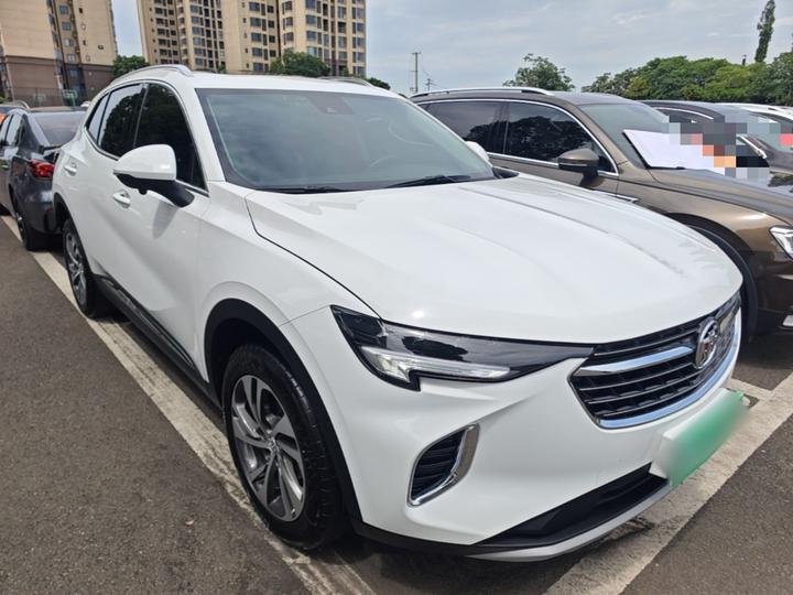 2023 Envision S 652T RWD Luxury photo 3