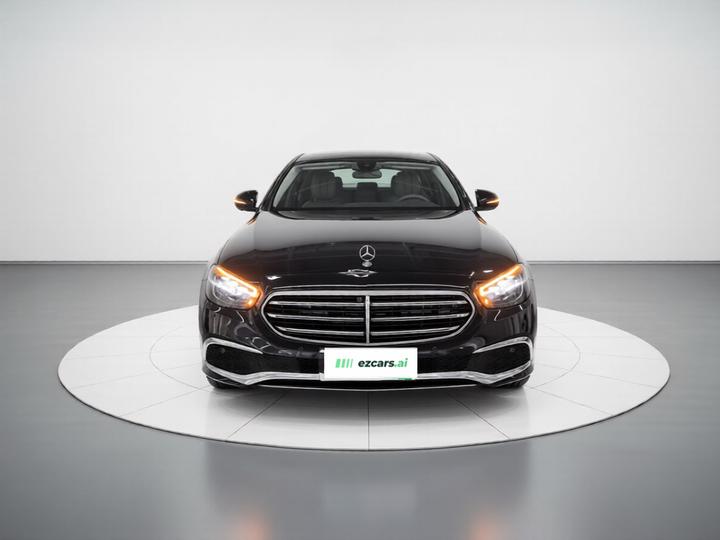 E-Class 2022 Facelift E 300 L Fashion photo 2