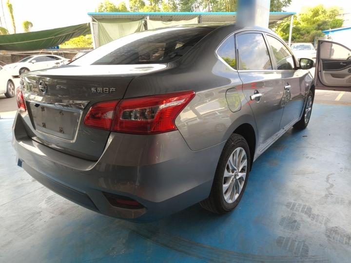Sylphy 2022 Classic 1.6XE CVT Comfort photo 4