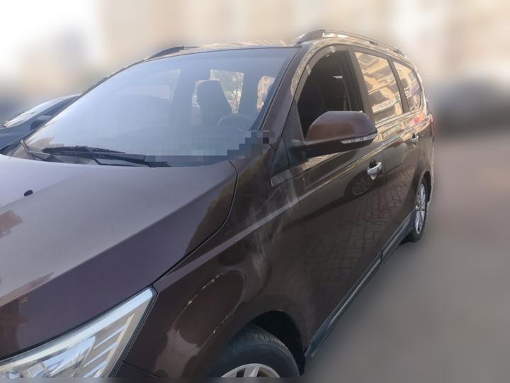730 2016 1.5L MT Comfort 7-Seater China V
