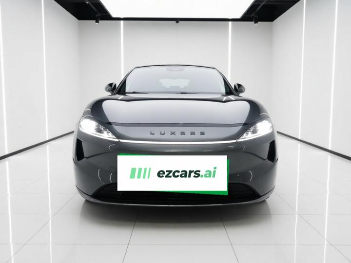 HIMA Luxeed R7 2024 EV 802km Max photo 2