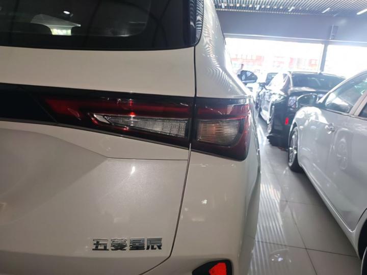 Wuling 2021 1.5T CVT photo 7