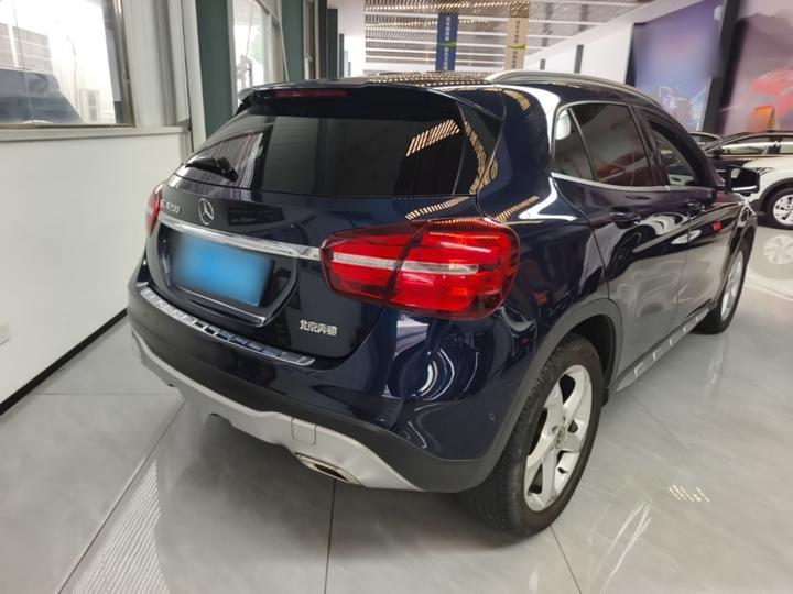 GLA 2017 GLA 200 Dynamic photo 4