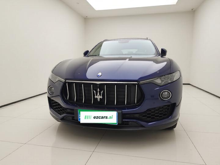 Levante 2016 3.0T Standard photo 2