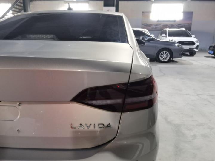 Lavida 2021 1.5L AT Comfort photo 7