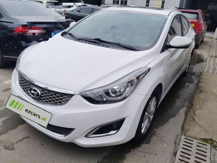 Elantra 2016 1.6L AT Premium