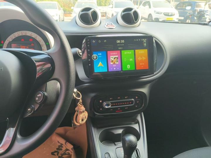 forfour 2018 1.0L 52 photo 8