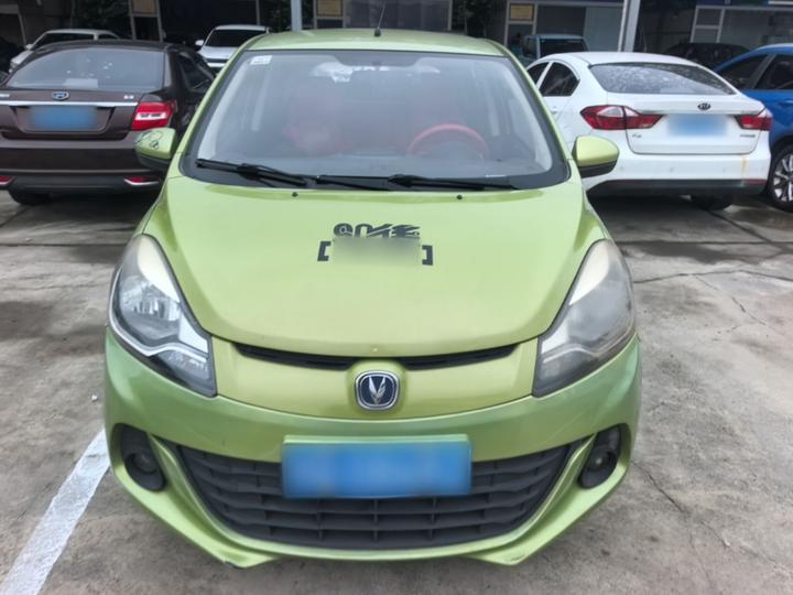 Benni 2014 1.4L IMT Premium photo 2