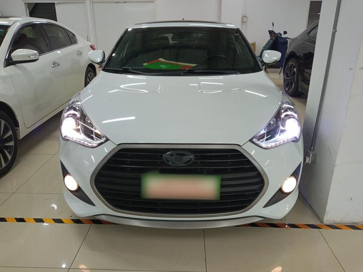 Veloster 2015 1.6T AT Flagship photo 2
