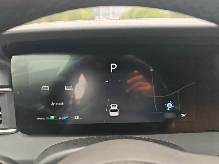 Li Auto ONE 2020 EREV 6-Seater photo 7