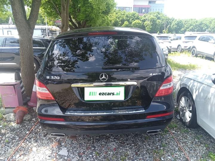 R-Class 2017 R 320 4MATIC Business Edition photo 3