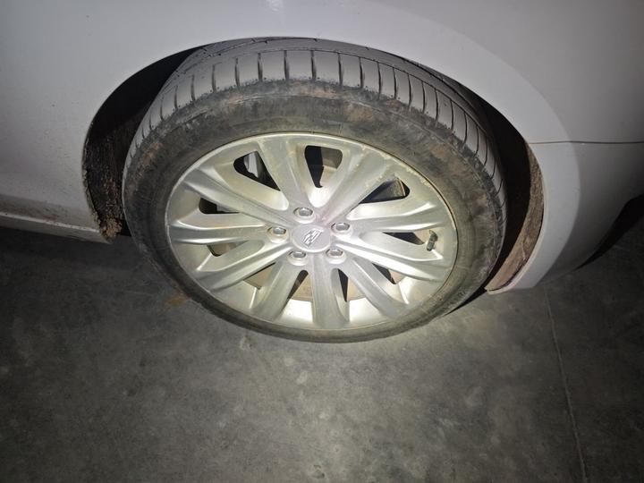 ATS-L 2017 28T Tech photo 8