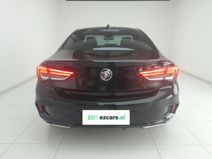 Regal 2022 552T Smart photo 5