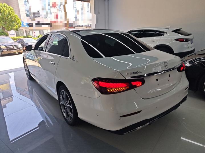 E-Class 2022 Facelift E 300 L Sport Fashion photo 4