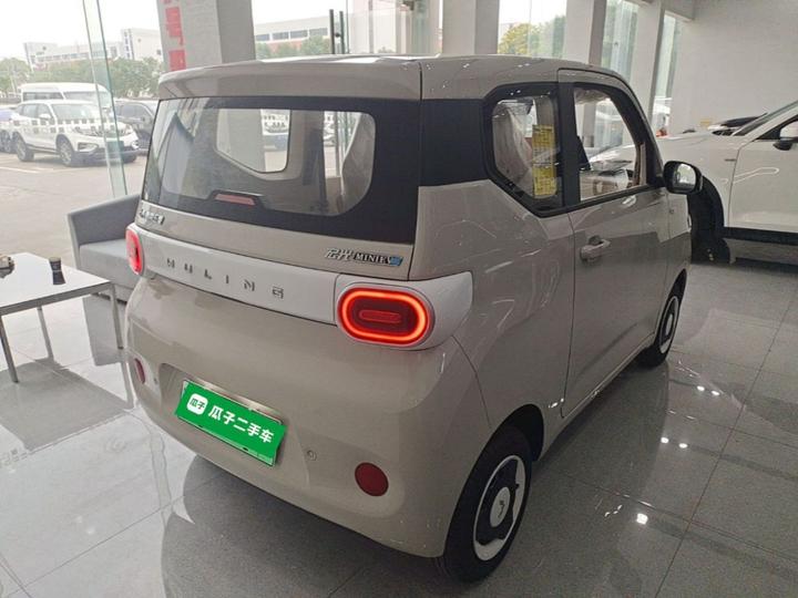 Hongguang MINIEV 2024 3rd Gen 215km photo 6