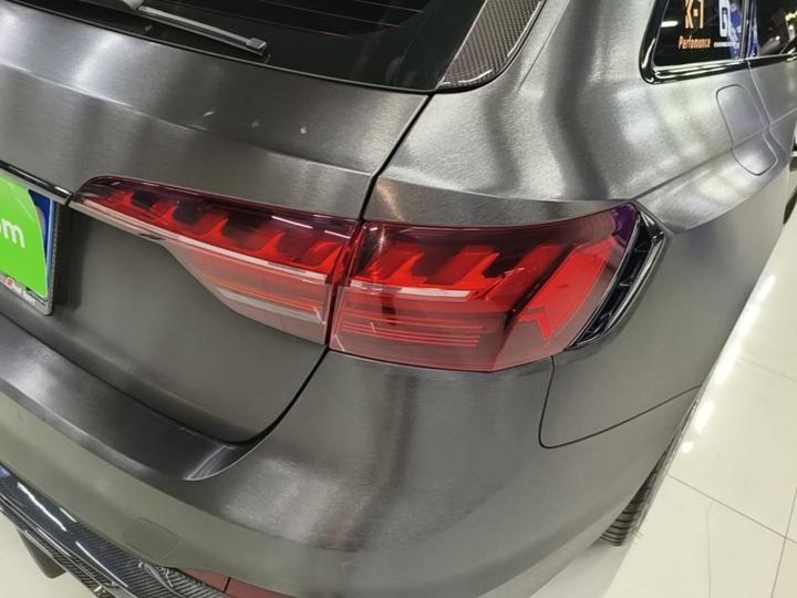 RS 4 2022 RS4 Avant photo 7