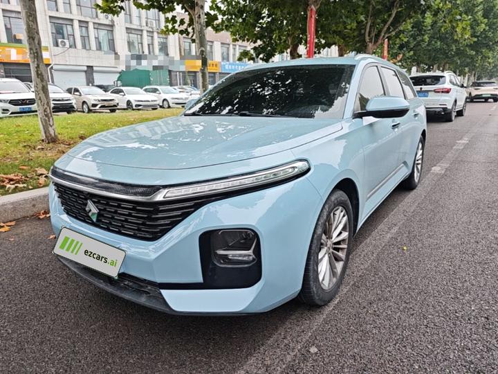 Valli 2021 1.5T CVT Luxury