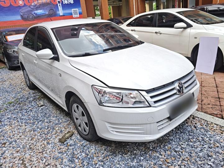 Santana 2015 1.6L MT photo 3