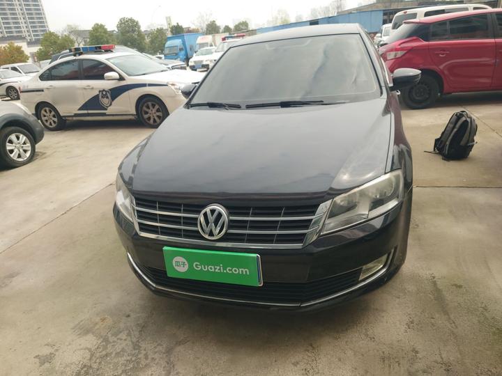 Lavida 2013 Facelift Classic 1.6L AT Comfort photo 2