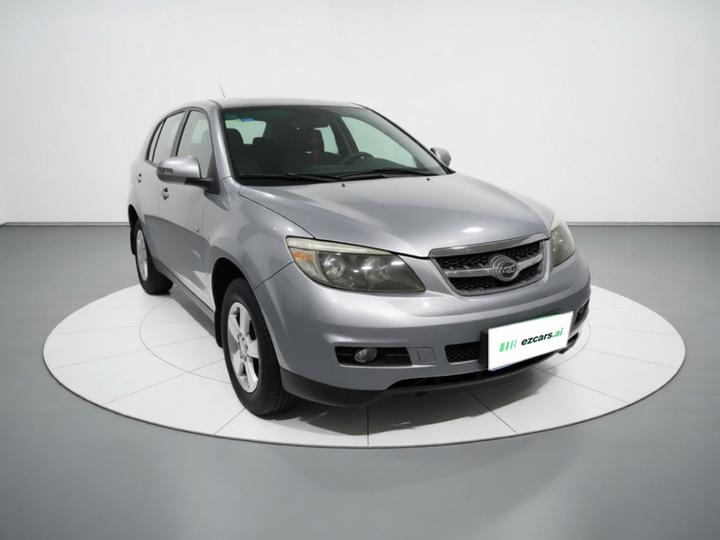 S6 2014 2.0L MT Luxury 5-Seater photo 3