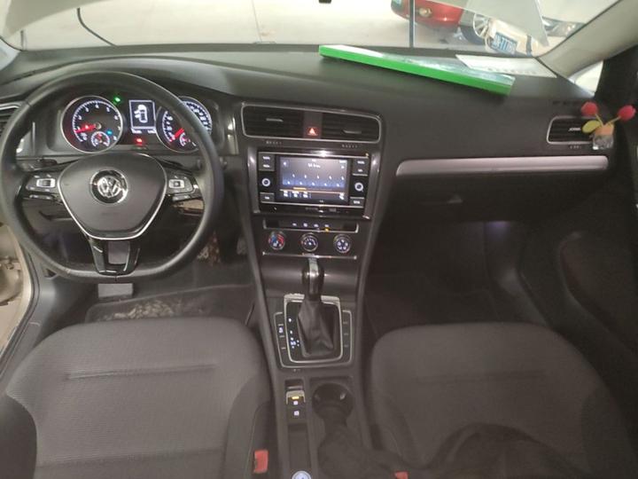 Golf 2018 230TSI AT Comfort photo 5