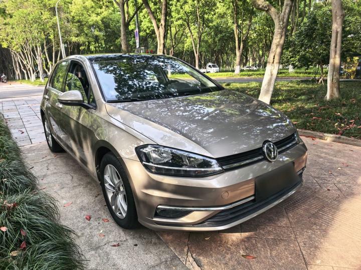 Golf 2018 1.6L AT Comfort photo 3