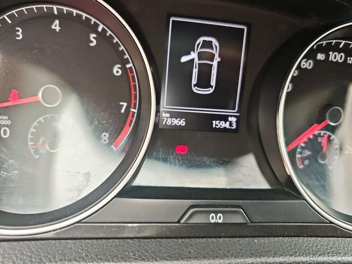 Golf 2017 230TSI AT Luxury Anniversary Edition photo 2