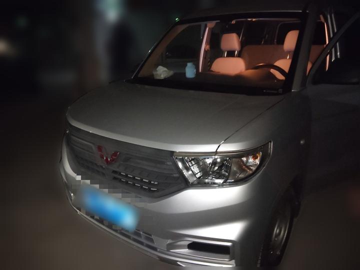 Wuling Hongguang V 2022 1.5L LAR