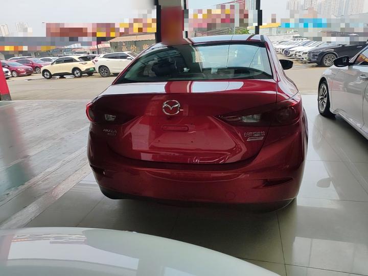 3 Axela 2016 Sedan 1.5L AT Comfort photo 5